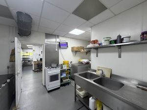 Photo 8- click for photo gallery
